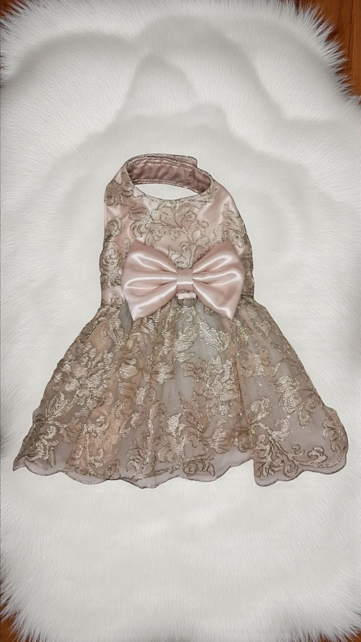 Dusty rose