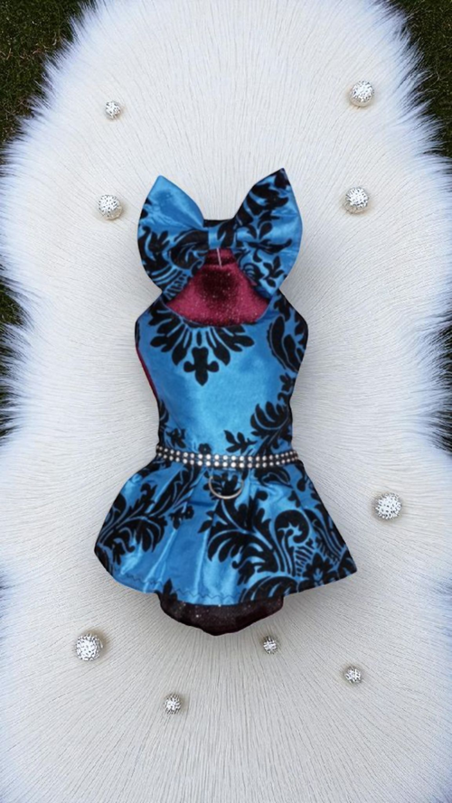 Blue chic