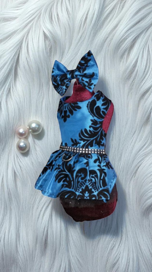 Blue chic