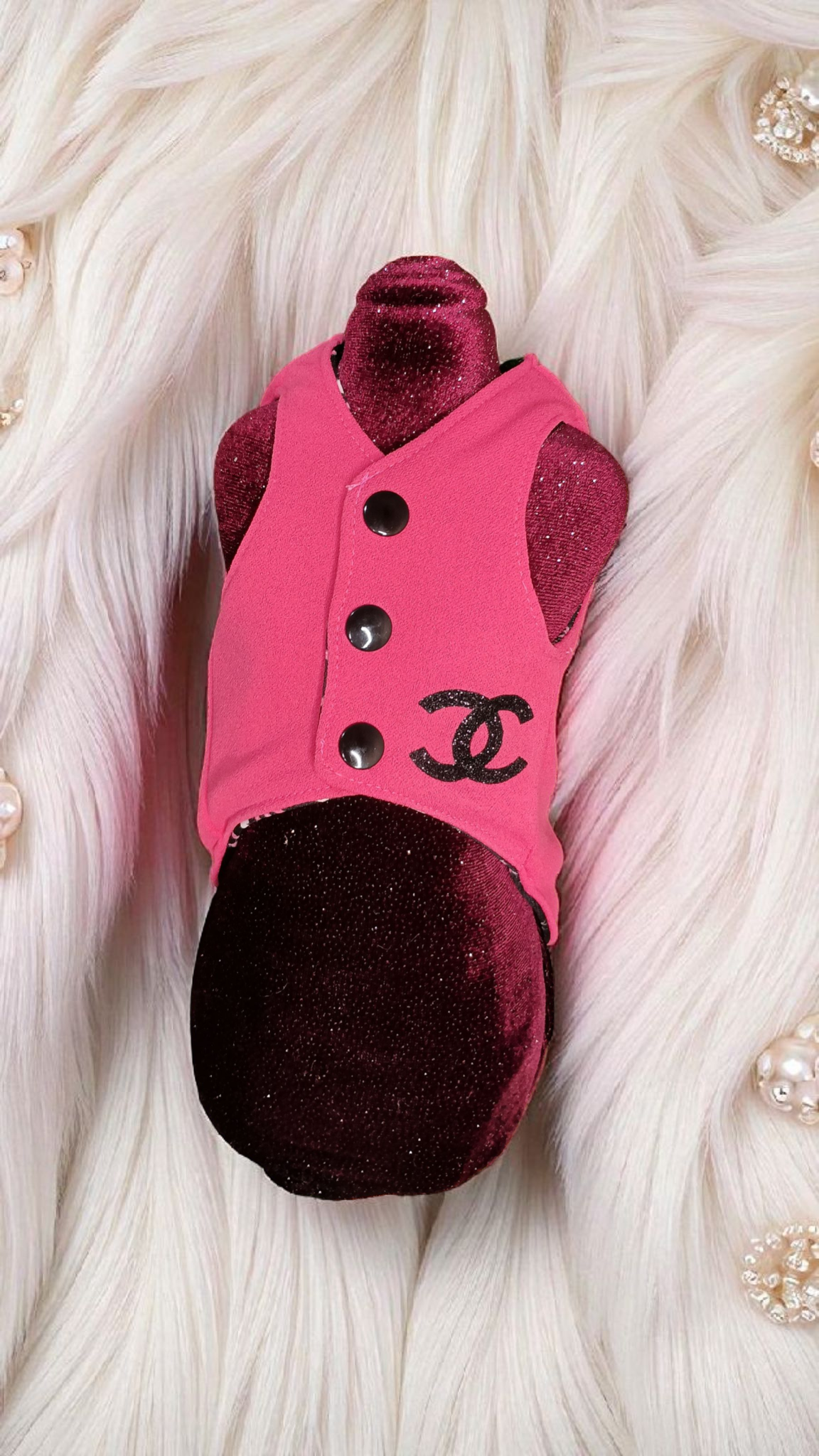 Reversible chewnel vest