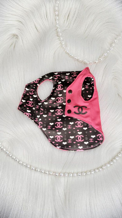 Reversible chewnel vest